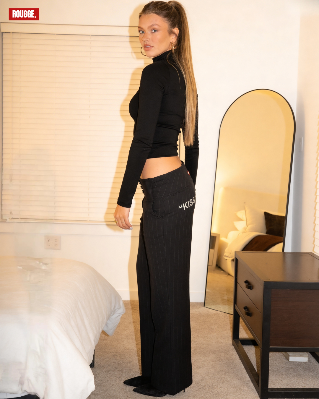 Sheriff Kiss Pants image 10